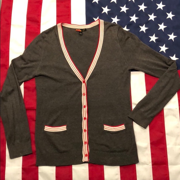 Forever 21 Tops - Cardigan-like jacket